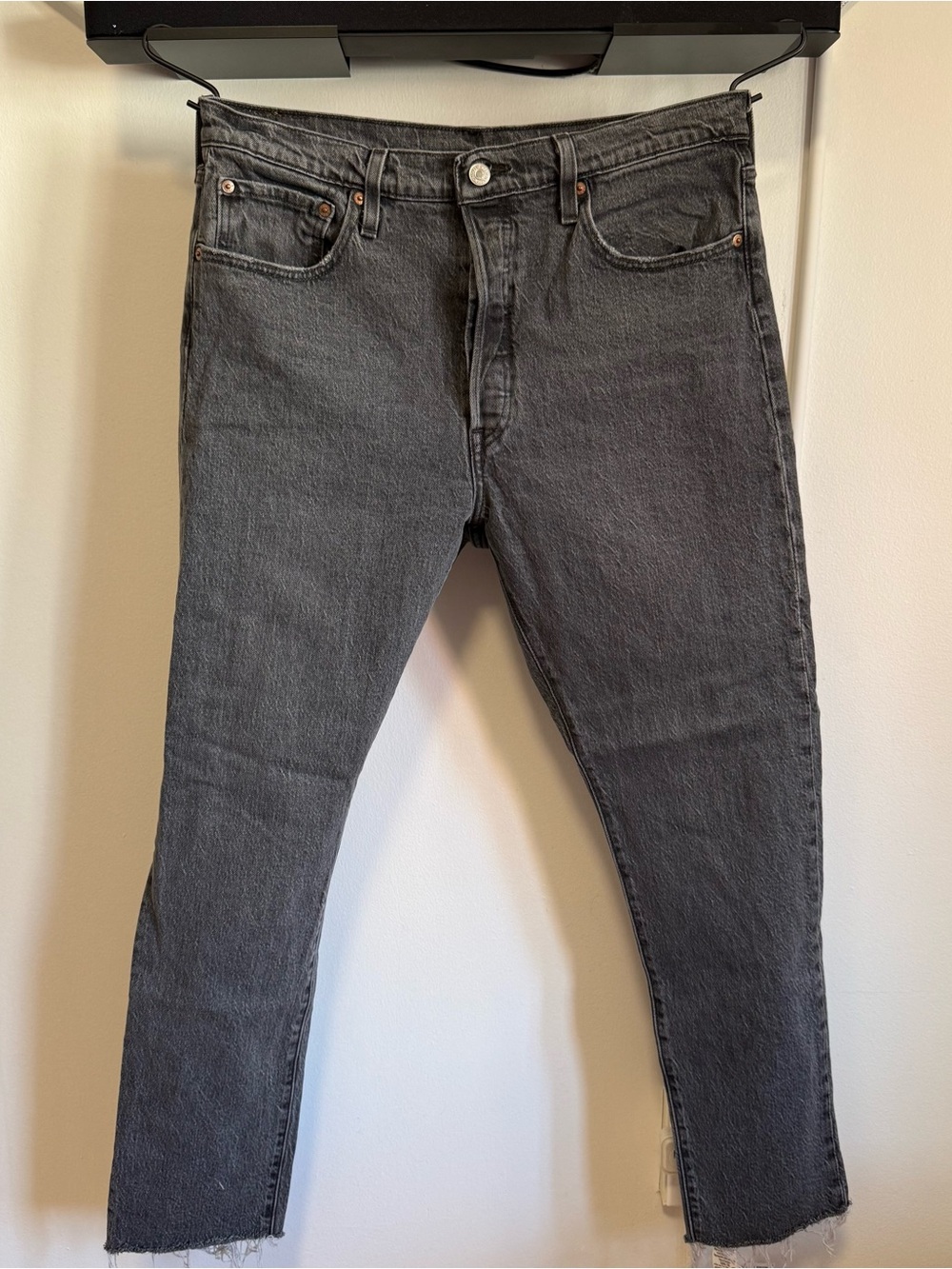 Levi's Women's Skinny Jeans in Charcoal Black